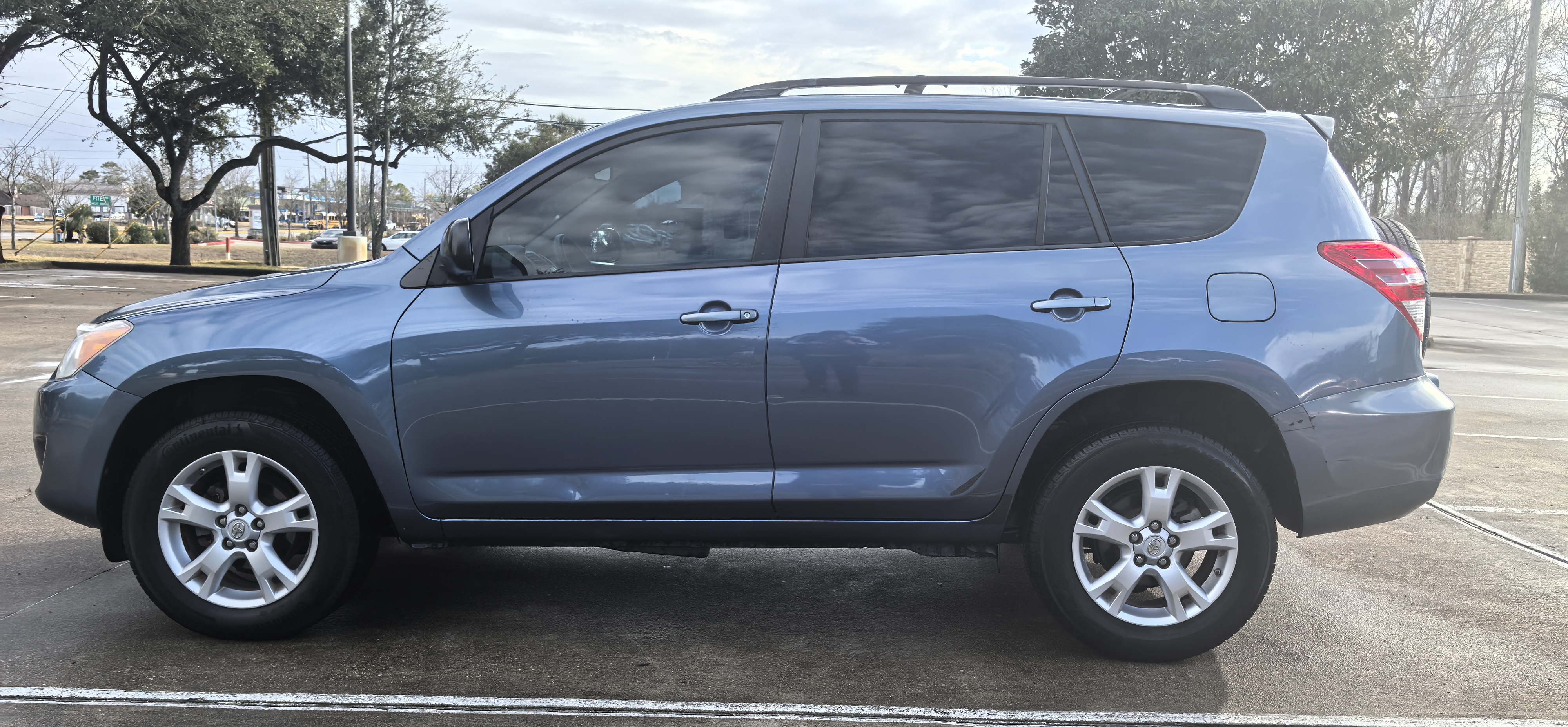 2012 TOYOTA RAV4